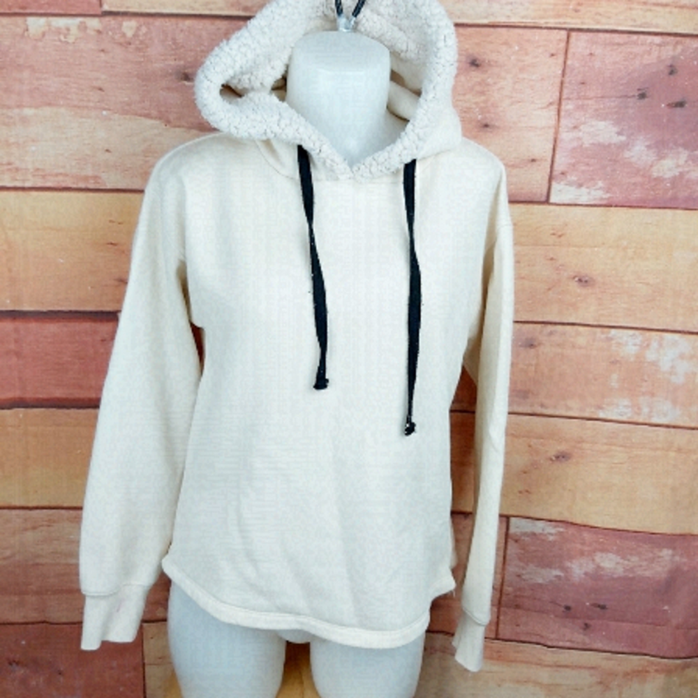 𝅺Forever 21 cozy hoodie sweater side zip